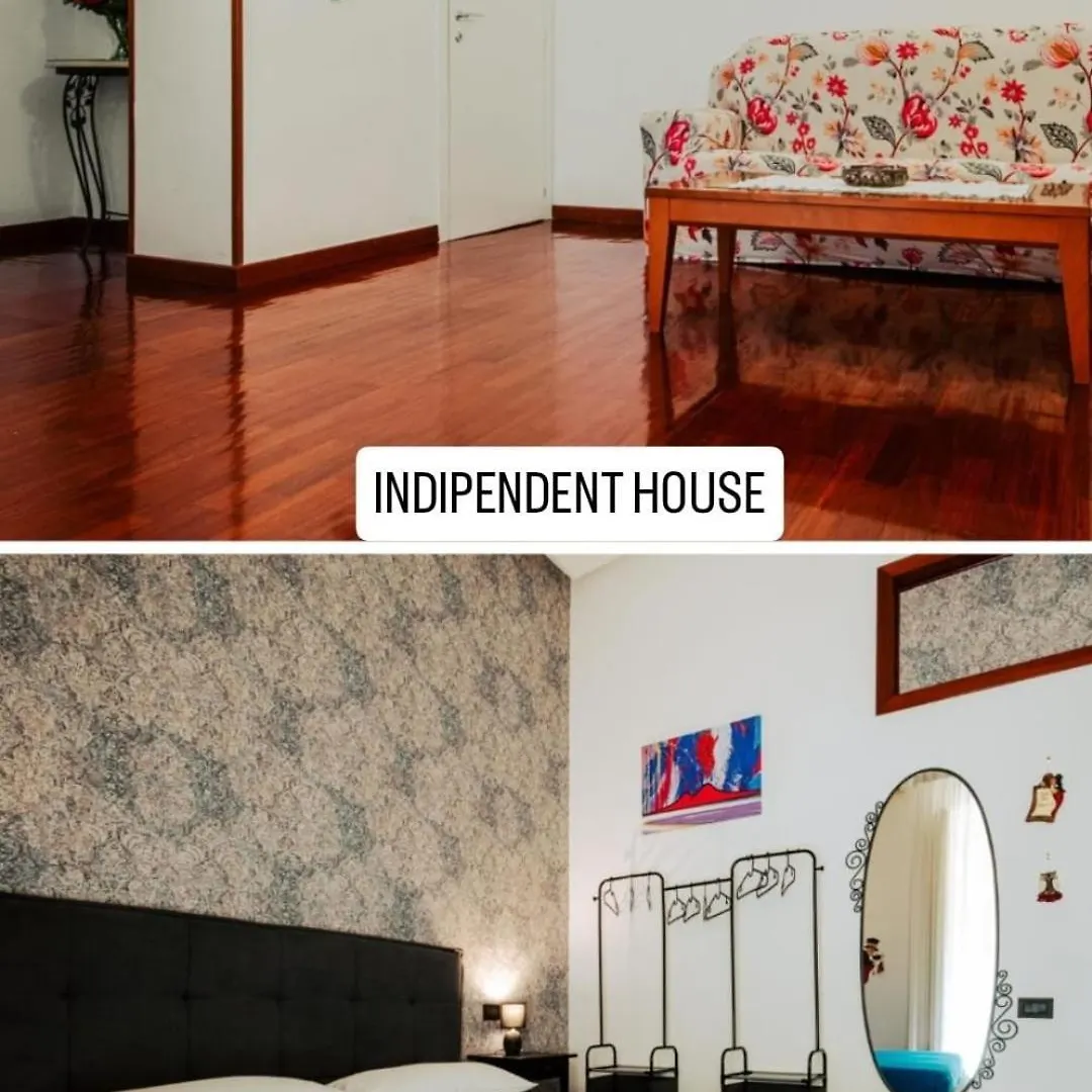 La Casa Di Scio Scio & La Stanza Di Scio Scio Apartment Naples Italy