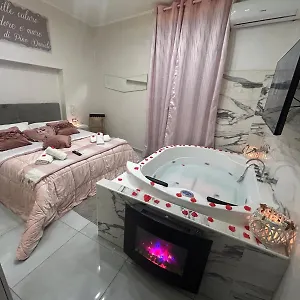 Apartament House Cavour, Neapol
