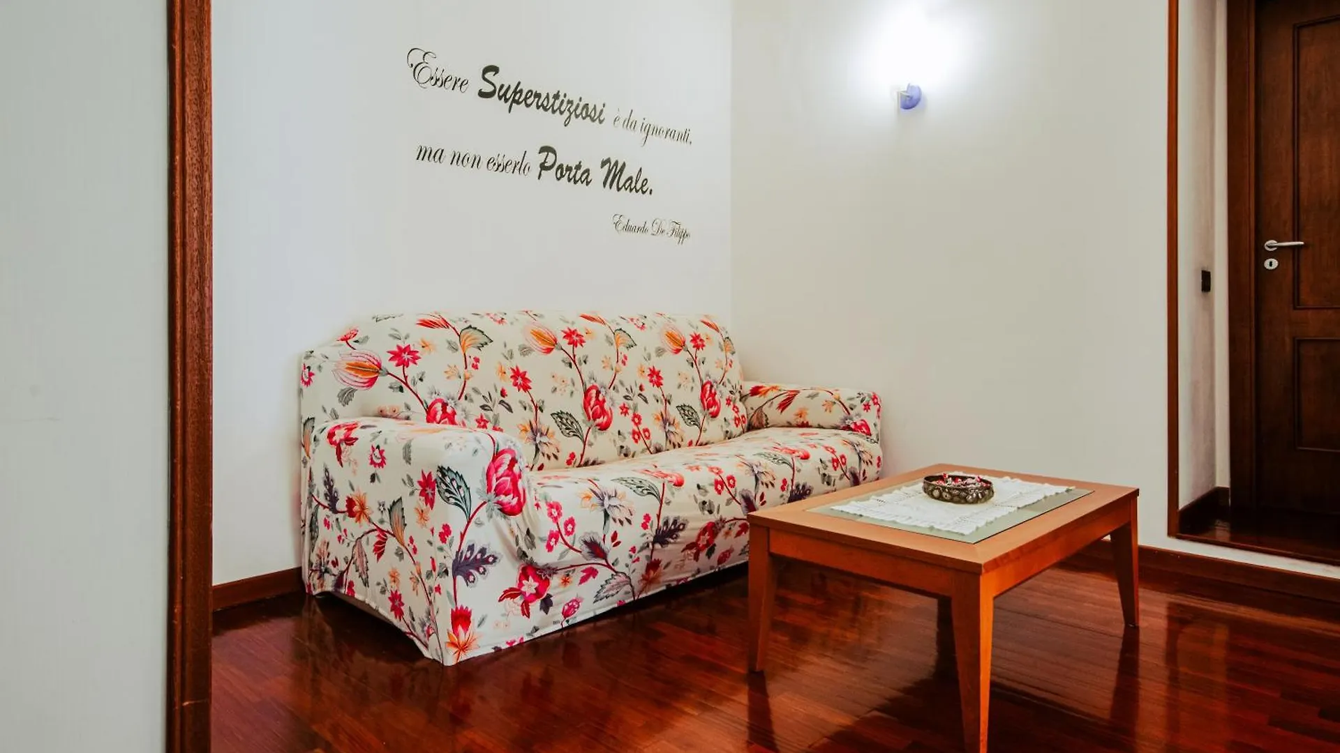 Apartament La Casa Di Scio Scio & La Stanza Di Scio Scio Neapol 0*,  Włochy
