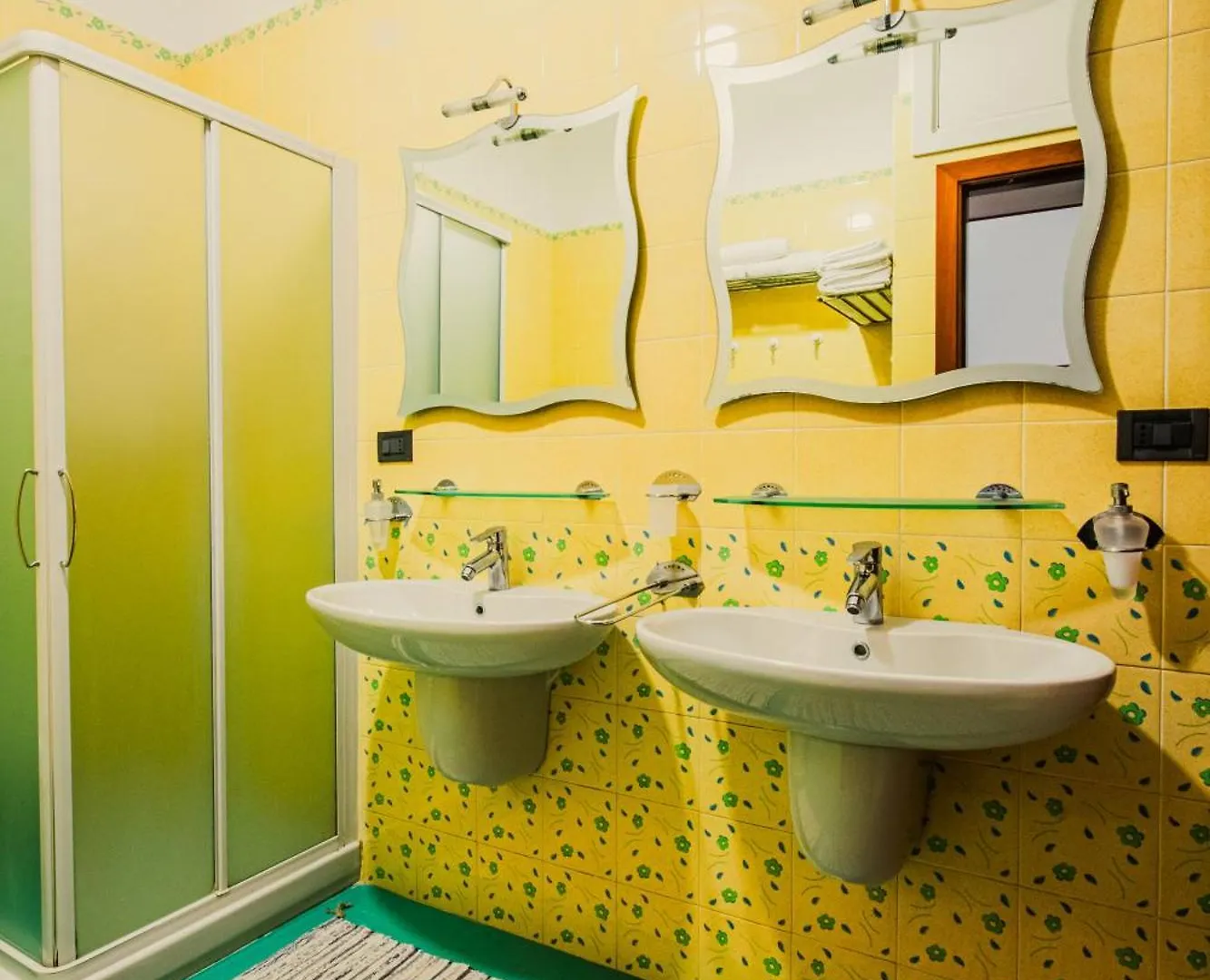 Apartament La Casa Di Scio Scio & La Stanza Di Scio Scio Neapol